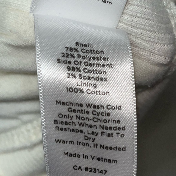 T by Talbots Zip Up Cream  Small Vest‎ - Picture 9 of 9